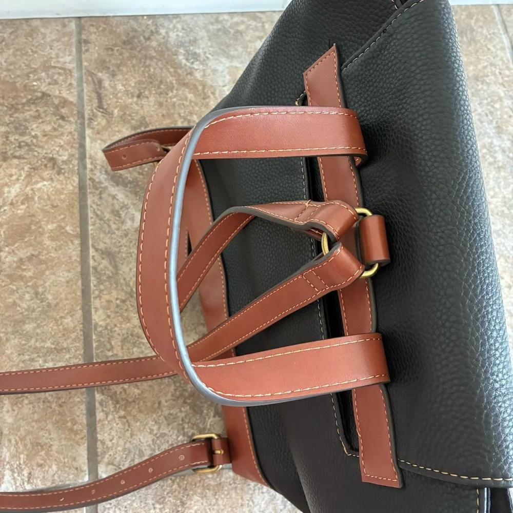 St. John’s Bay Black Brown Faux Pebble Leather Backpack Diaper Bag Flap Closure